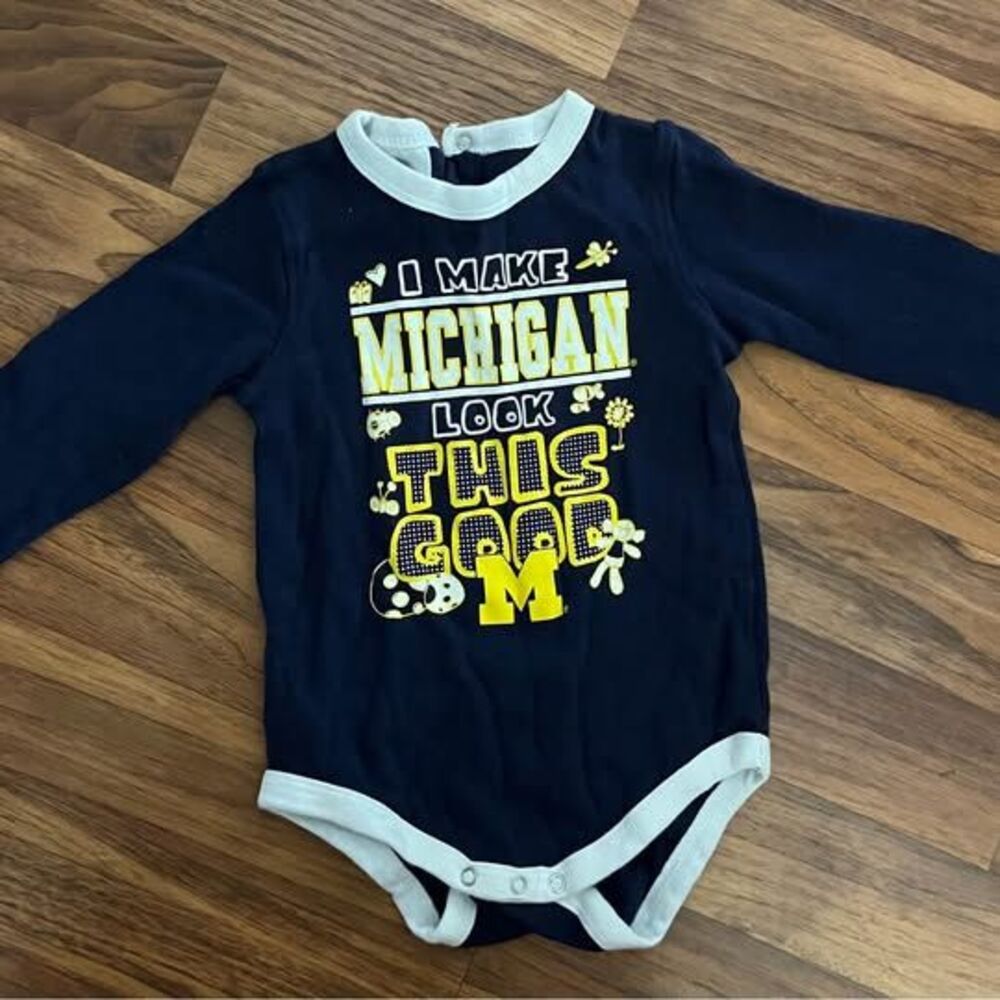 Knights Apparel Michigan Wolverines Baby Bodysuit 12M